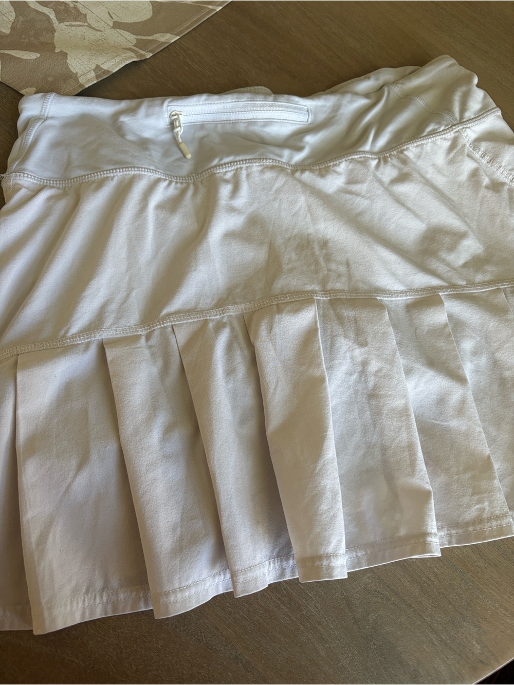 lululemon athletica White Pleated Hem Athletic Skort - Picture 6 of 9